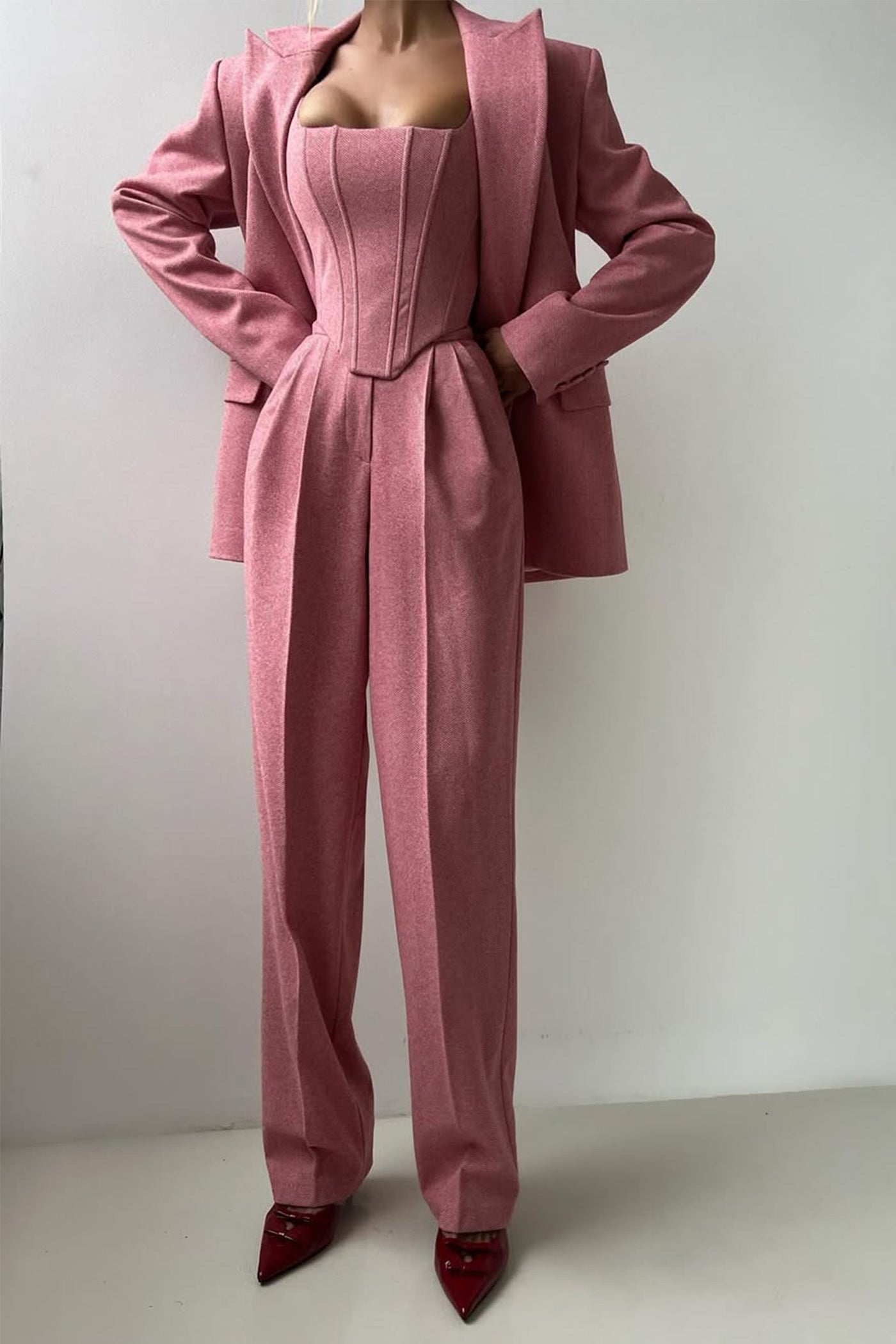 Dolce™ - Tre-delt sæt med dobbeltknappet blazer